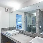 Ampia Casa Indipendente Con Giardino Privato
