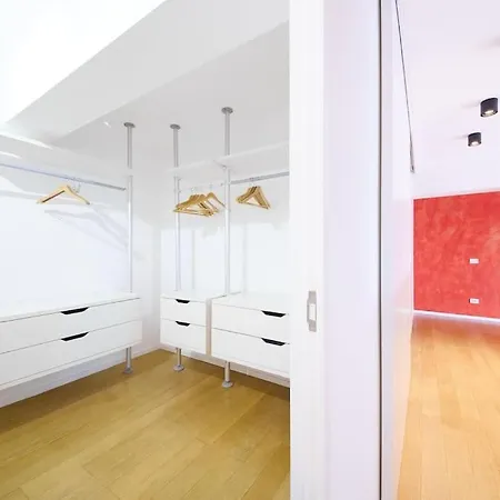 Ampia Casa Indipendente Con Giardino Privato Apartamento