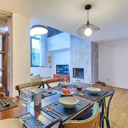Ampia Casa Indipendente Con Giardino Privato Milánó