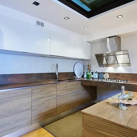 Ampia Casa Indipendente Con Giardino Privato Apartamento Milán