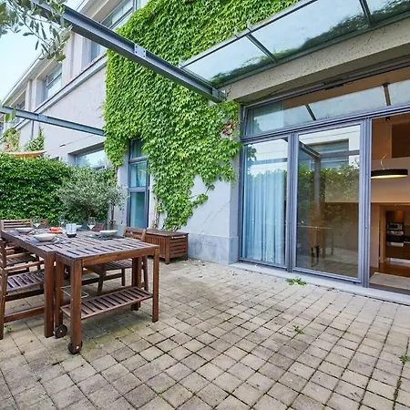 Ampia Casa Indipendente Con Giardino Privato * Milánó